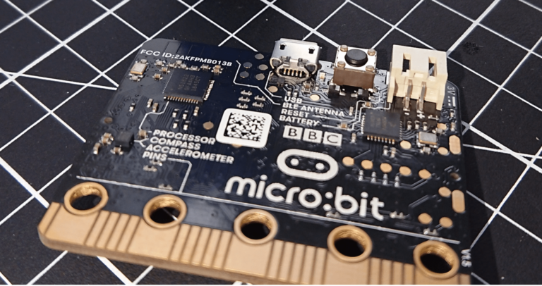 [Tuto outil] Micro:bit la carte à tout faire